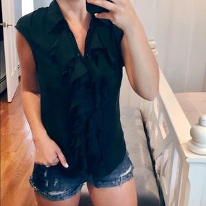 BB DAKOTA Sleeveless Blouse